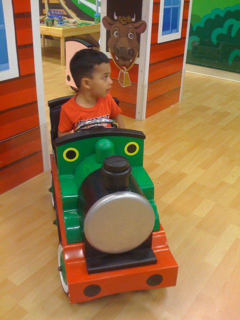 Choo Choo train in Grapevine Mills Mall